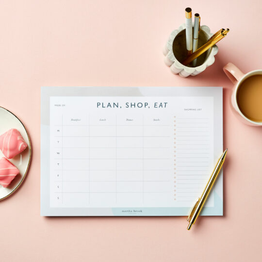 Martha-Brook-Personalised-Stationery-Essential-Weekly-Meal-Planner-Pad-Prep-Family